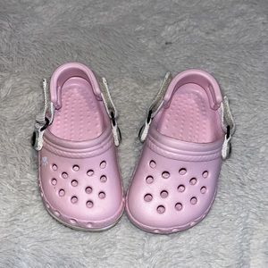 Aussie soles pink shoes water shoes size 2-3